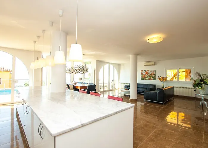 Willa Gaudi By Interhome Lloret de Mar